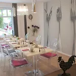 Designhotel 1690 & Apartments 4*