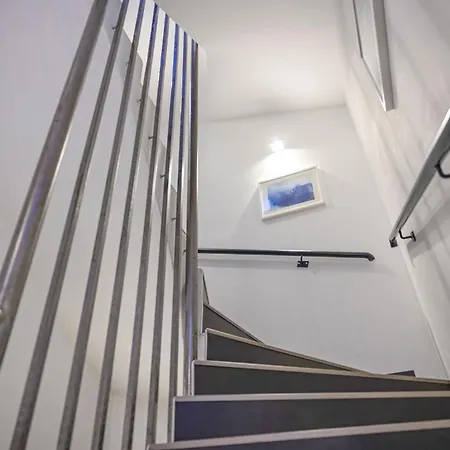 Designhotel 1690 & Apartments Hotel 4*
