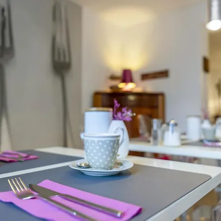 Designhotel 1690 & Apartments 4*