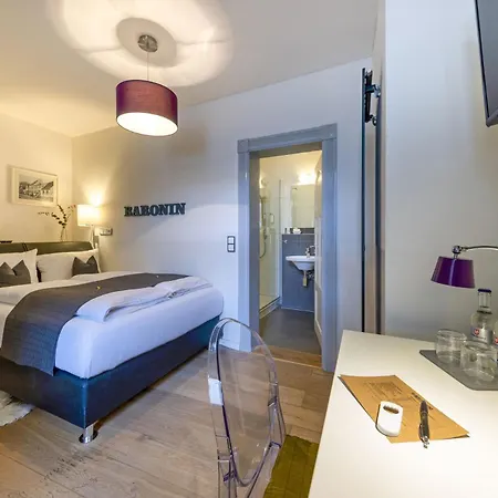 Hotel Designhotel 1690 & 4*