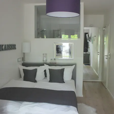 Designhotel 1690 &