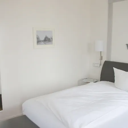 Designhotel 1690 & Hotel 4*