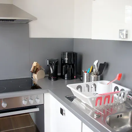 Designhotel 1690 & فندق