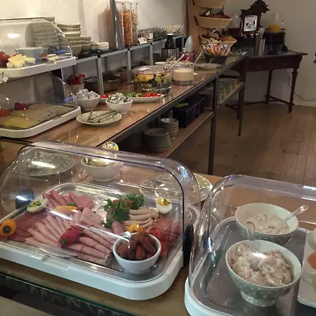 酒店 Designhotel 1690 & 4*