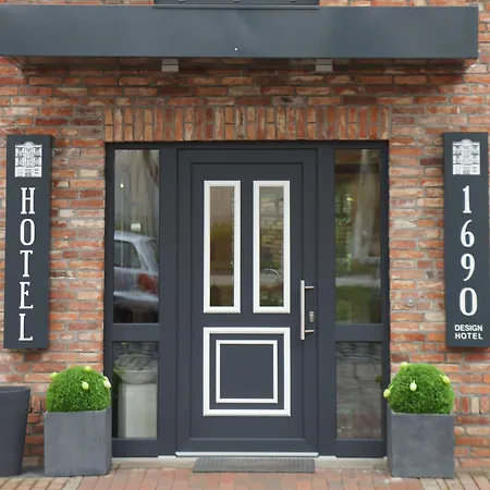 Designhotel 1690 &