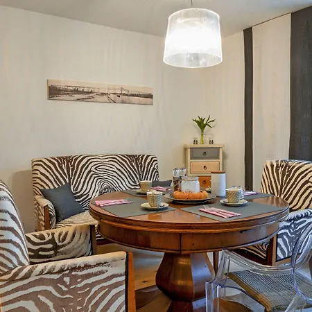 Designhotel 1690 &