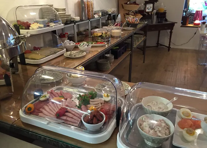 ホテル Designhotel 1690 & 4*