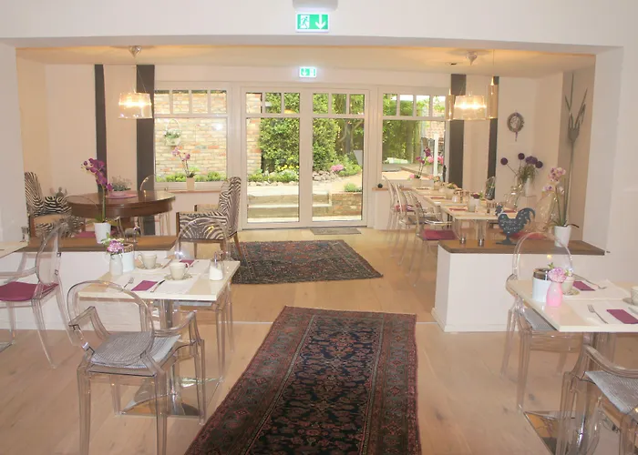 ホテル Designhotel 1690 &