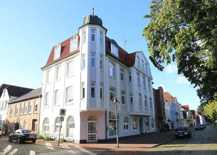 Designhotel 1690 & 4* レンズブルク